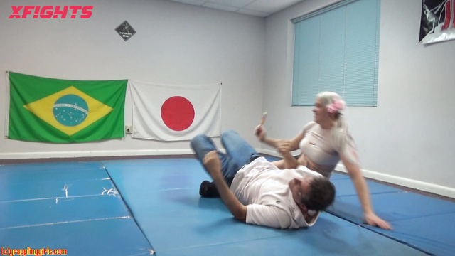 Grappling Girls in Action - Tony & Calypso - A juicy busty blonde dominates a guy