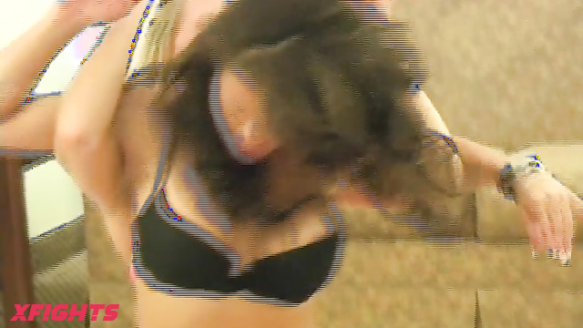 FemmixWrestling - Eliana & Serena - Brutal fight between two juicy bikini girls