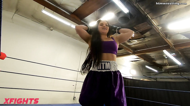 Hit the Mat Boxing and Wrestling - POV Boxing the Hungarian Hammer!