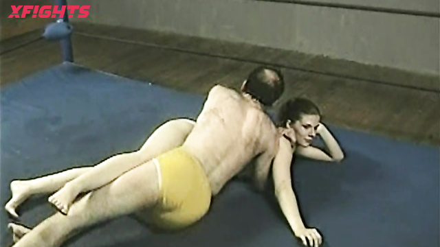 World Wide Mixed Wrestling - Wrestling with a Handicap - Sia Savage & Maryanne vs Steve