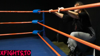 DT Wrestling - DT-1357-03HD Capri Cavanni vs Saharra Huxly Bikini Jungle Girl Fight (DTWrestling Net Worthless)