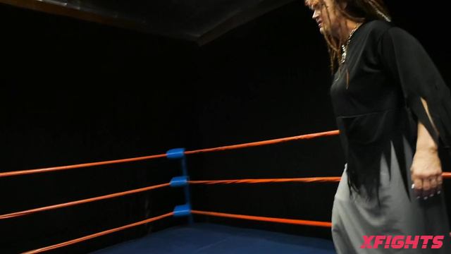 DT Wrestling - DT-1357-03HD Capri Cavanni vs Saharra Huxly Bikini Jungle Girl Fight (DTWrestling Net Worthless)