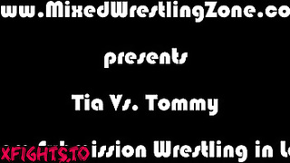 Mixed Wrestling Zone MWZ - Tia vs Tommy (Matroom Submission Wrestling in London)