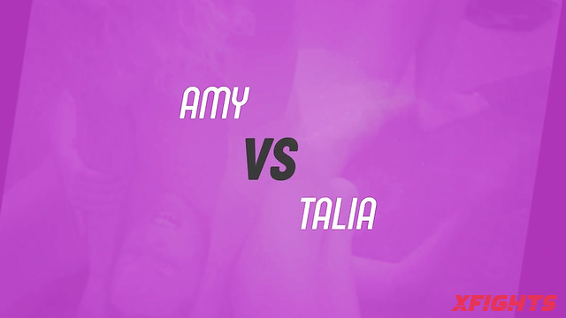 Fighting Dolls - ﻿Amy vs Talia