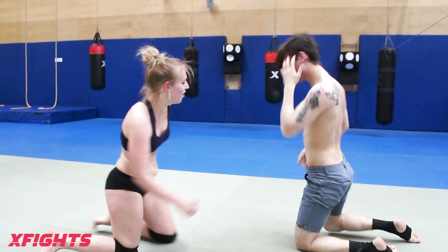 Mixed Wrestling Zone MWZ - Katrina vs Andel - Judo Girl vs Kickboxing Boy Wrestling