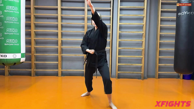 Mixfights - Hard karate sparring between two sweet girls