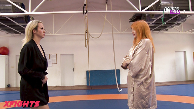 Fighting Dolls - FD6718 Bella vs Saskia - Redhead & blonde test their strength in a fight