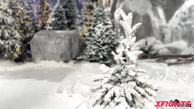 Mixfights - Sonya - A girl with sweet feet practices karate in the snow