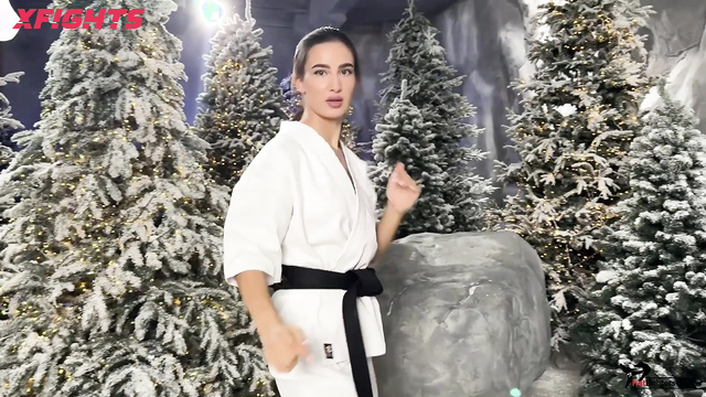 Mixfights - Sonya - A girl with sweet feet practices karate in the snow