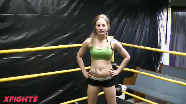 Sammie Lesbian Wrestling