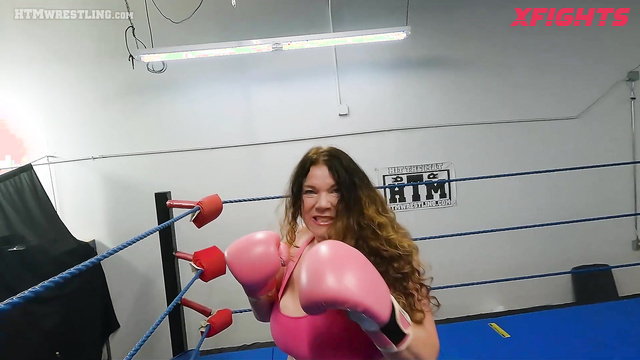 HitTheMatBoxingAndWrestling - Kristie vs Darrius, POV boxing in the ring with a busty milf