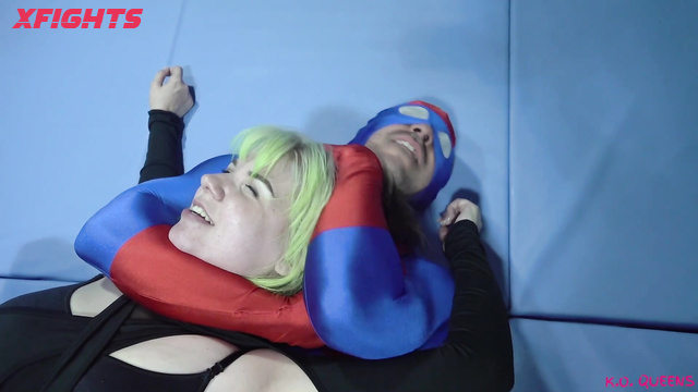 Ko Queens Wrestling - Fae D'cay & Blue Thunder - Sexy girl dominates a guy in cosplay