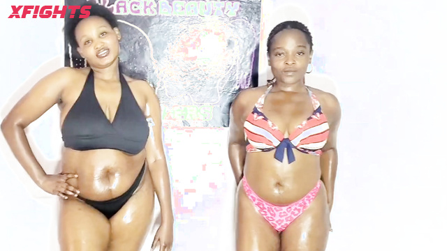 Black Beauty Bra Lers - Annie & Terry - Sexfight between juicy ebony girls in oil