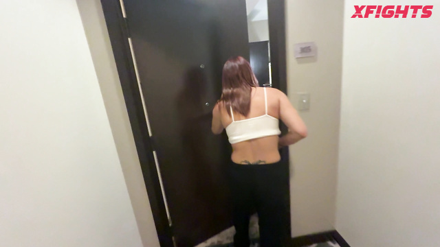Girls Next Door Brawls - Kaos & Sarah - Juicy redhead girls had a brutal catfight