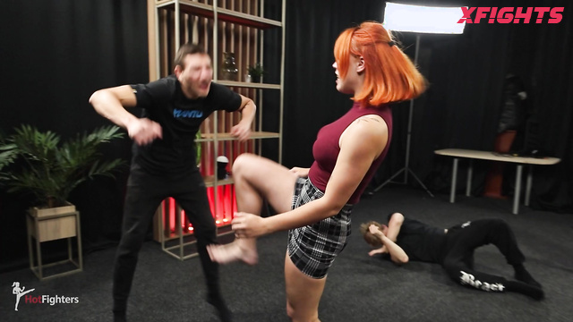 Mixfights - Amber - Sexy redhead and blonde brutally beat up a guy