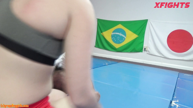Grappling Girls In Action - Tyler, Ricky & Lexie - Sweet blonde dominates a guy harshly