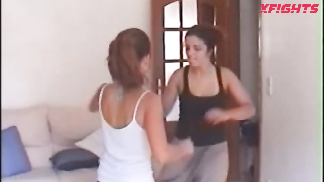 Real Catfights - Portugal Catfights Part 3