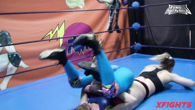 Rumble Matreshka - RM180 Lilu vs Valkyr Female Pro Wrestling Fight