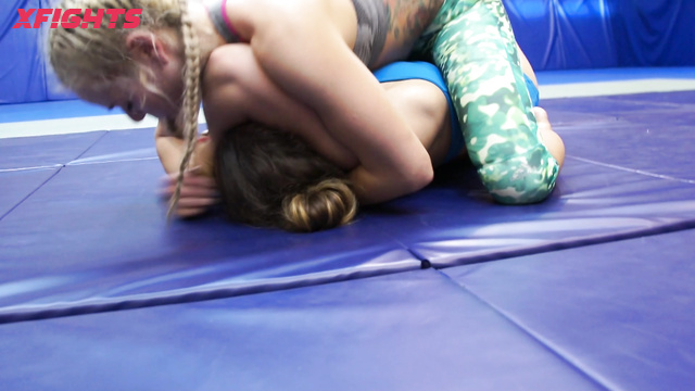 Sabrina Lesbian Wrestling