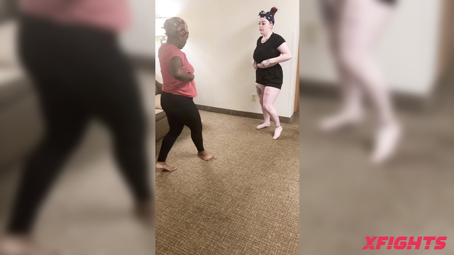 Competitive Catfights - Adri vs Eboni