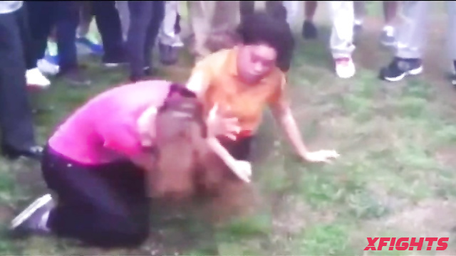Real Catfights - Cell Phone Catfights 23