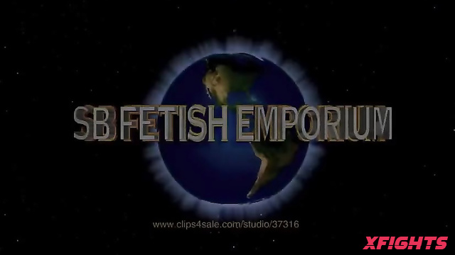 SB Fetish Emporium - Amia vs Sophia in An Unwelcome Lift and Carry Suprise