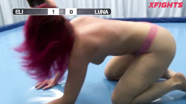 Fighting Dolls - Eli vs Luna