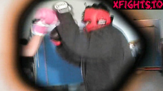 Girls Fighting - Lesly Boxing Session