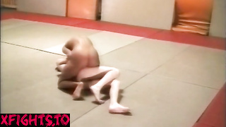 DWW-047-06 Short Nude Match - Carmen vs Timea