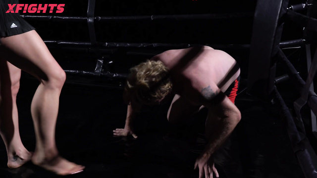 Dirty Wrestling Pit - Kaos vs Bal BB