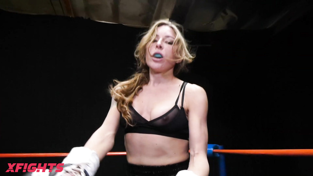 Erika Jordan Topless Boxing