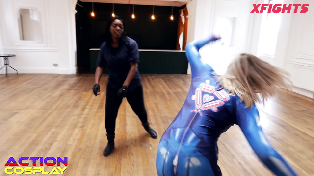 Action Cosplay - Disaster Class