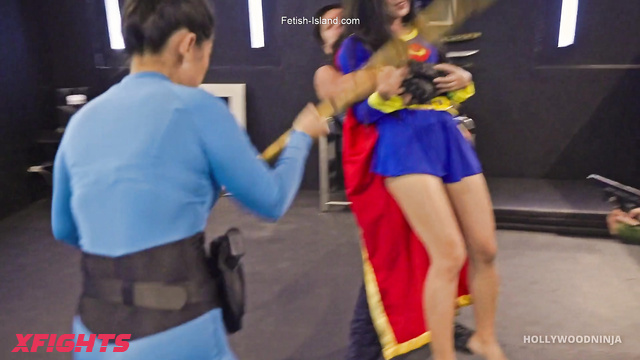 Hollywood Ninja - Supergirl Defeated 2