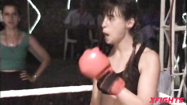 DWW-126-02 Punch and Kick Disco Fight - Tatjana L vs Tatyana K