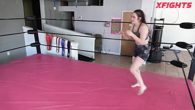 Freshfite Female Fighting - FFV430 Liza Wunterz vs Sal Vatoria Extreme Fight Rematch
