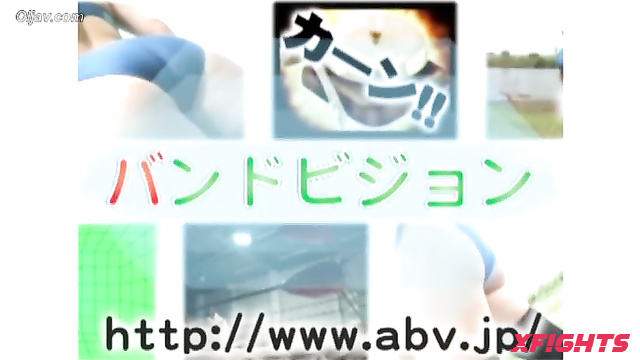 AYJ-8 Darkness sumo, Girl wrestlers insult 8