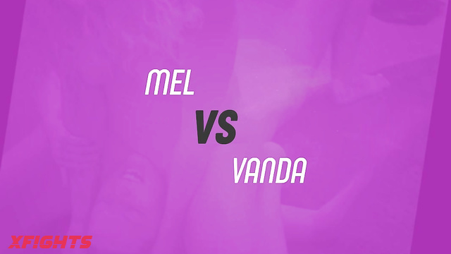 Fighting Dolls - FD5937 Mel vs Vanda