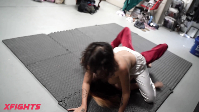 APL Female Wrestling - AV1854 Crystal vs Peyton The rookie didn't deserve this!