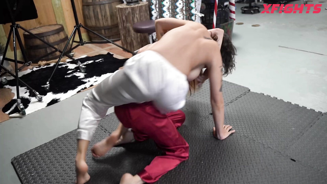 APL Female Wrestling - AV1854 Crystal vs Peyton The rookie didn't deserve this!