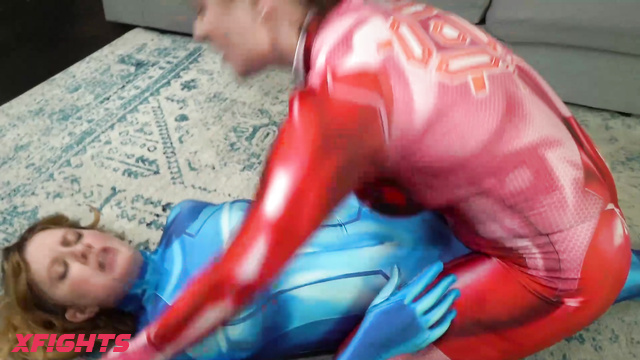Tillytown - Samus Recast With Tilly McReese and Jacquelyn Velvets