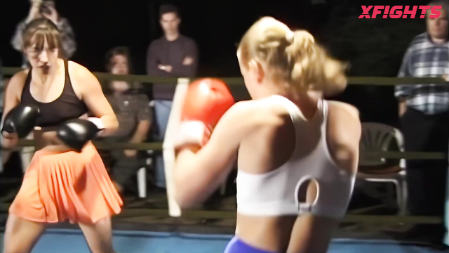 DWW - EU-074-01 Tatjana L vs Tatyana K Kickboxing Rivalries